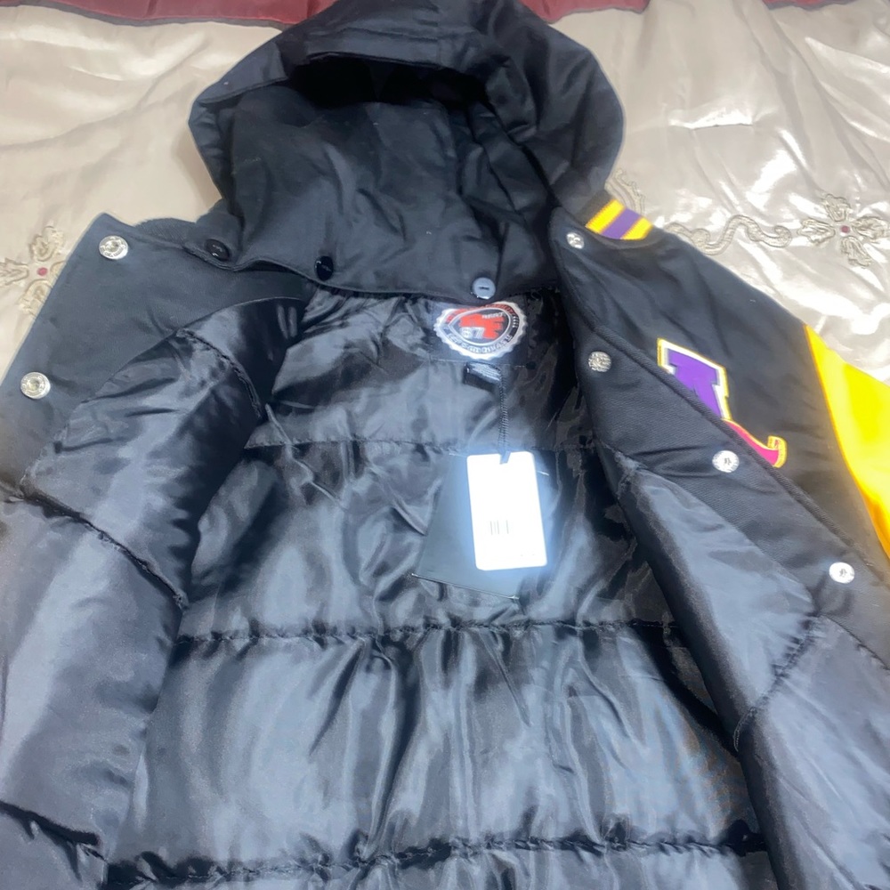 Varsity jacket - Picture 4 of 4